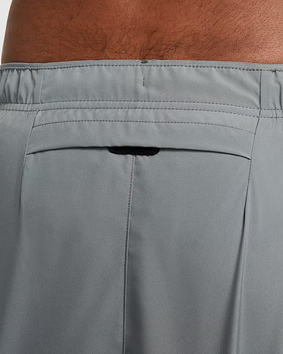 Nike Mens Dri-FIT 7" Challenger Shorts Grey