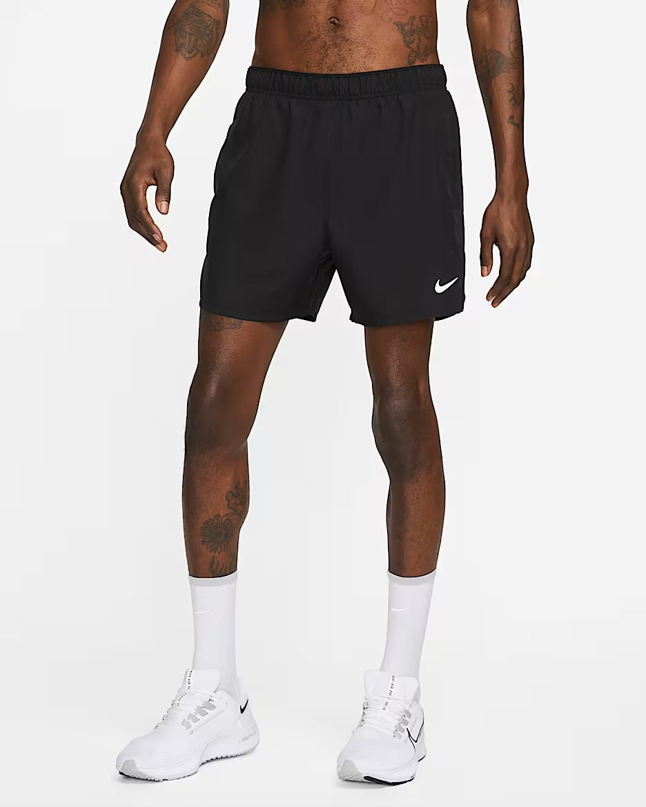 Nike Mens Dri-FIT 7" Challenger Shorts Black