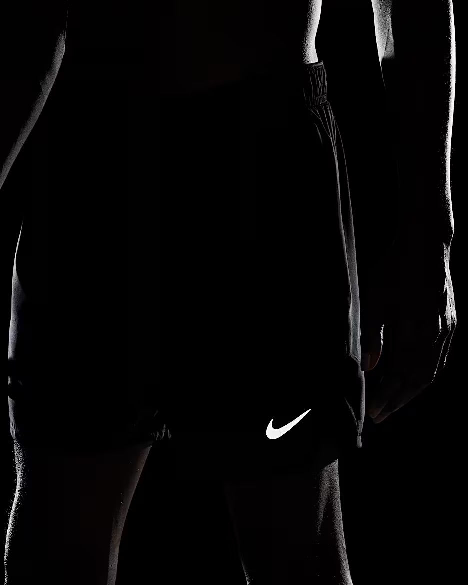 Nike Mens Dri-FIT 7" Challenger Shorts Black
