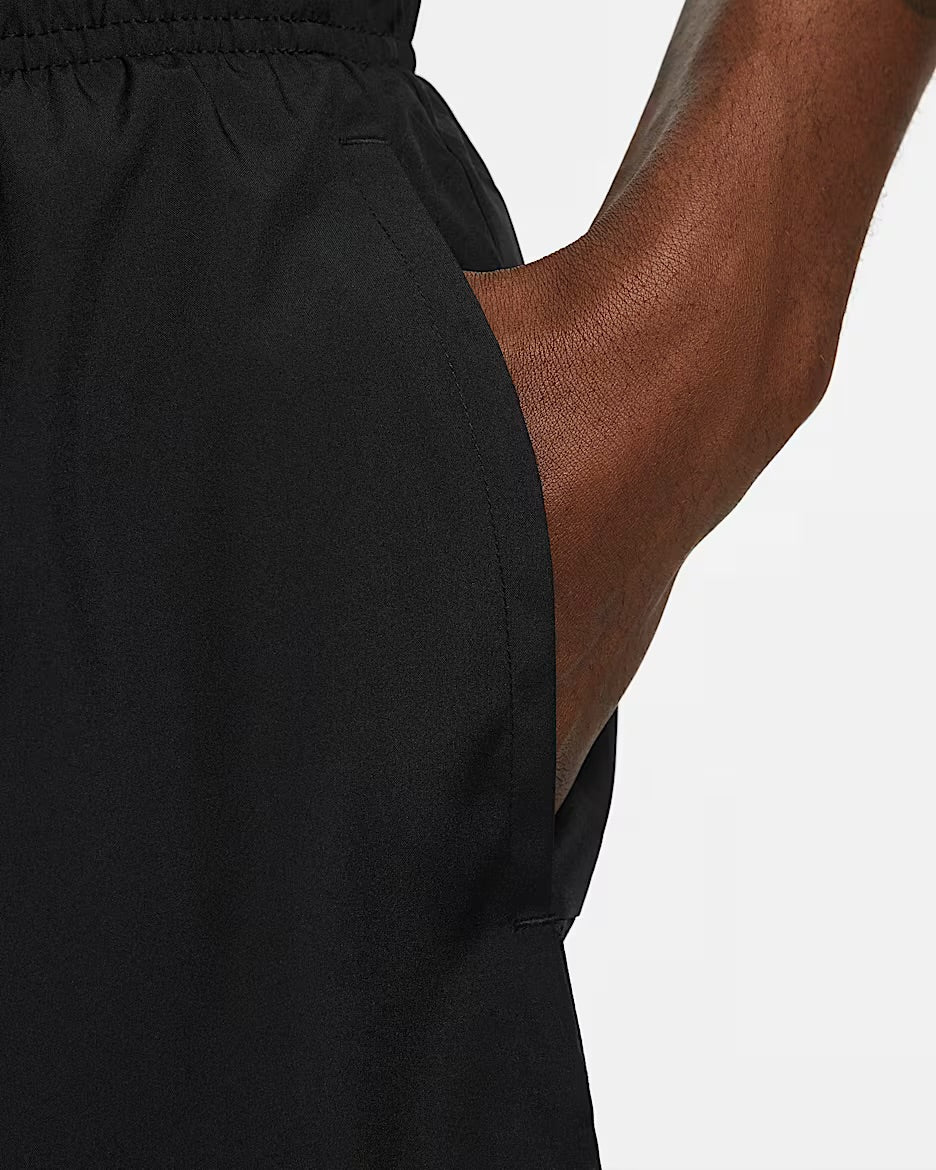 Nike Mens Dri-FIT 7" Challenger Shorts Black