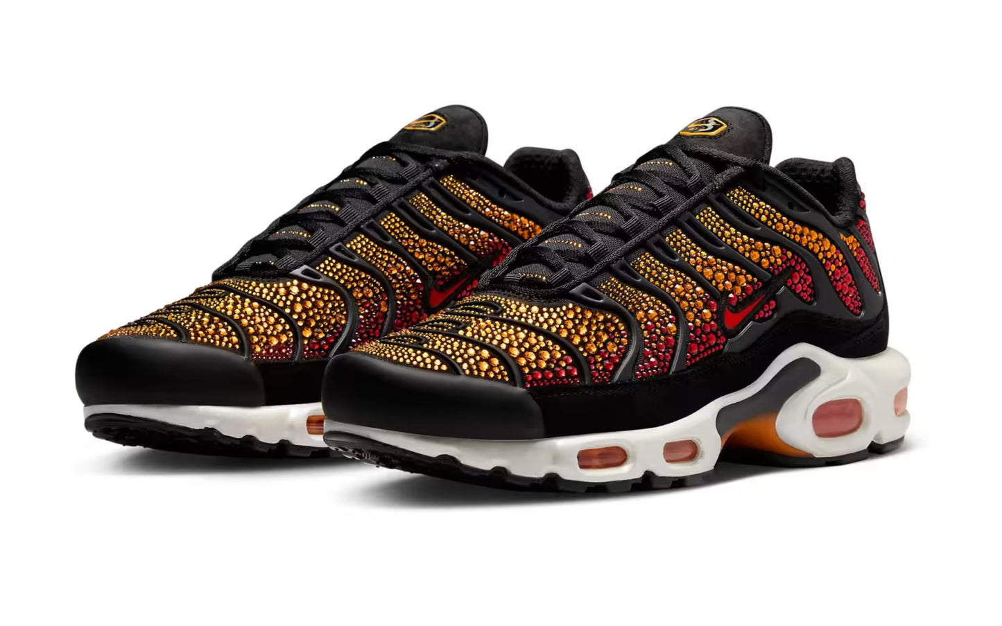 NIKE AIR MAX PLUS X SWAROVSKI CRYSTALS - BLACK/FIRE RED WOMENS