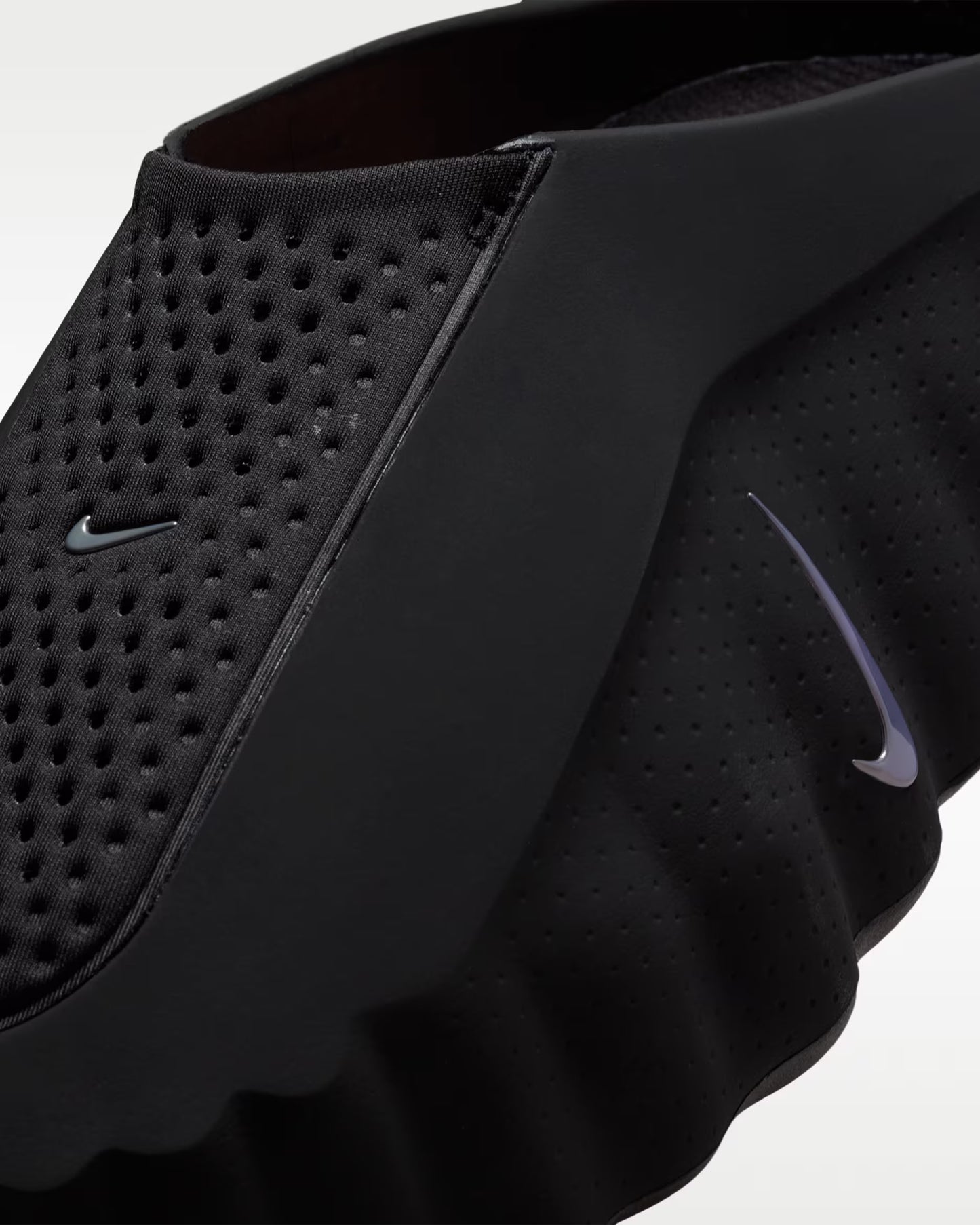 Nike Mind 001 Black/Hyper