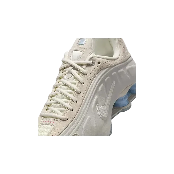Nike Shox R4 “Pale Ivory”